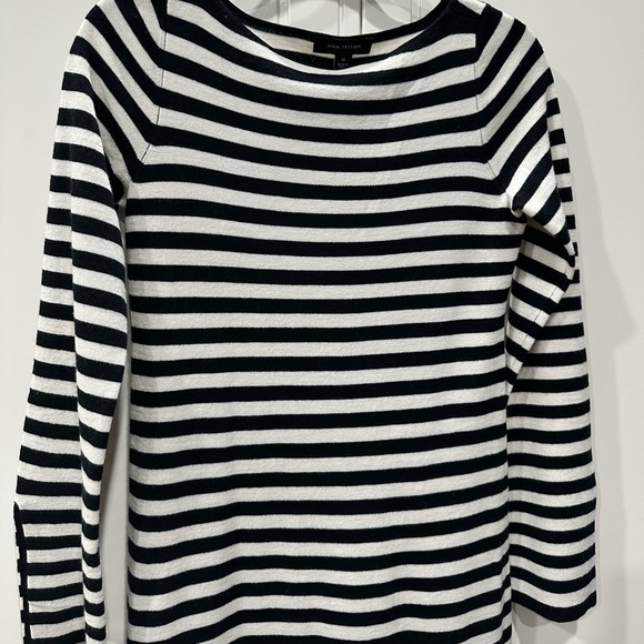 Ann Taylor Stretch Knit Midi Dress XS
Wool Blend Black White Stripe - Picture 2 of 10